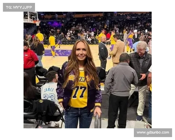 东契奇父亲怒斥斯洛文尼亚归化球员尼博或面临取消国籍资格风险 东契奇父亲怒斥斯洛文尼亚归化球员尼博或面临取消国籍资格风险